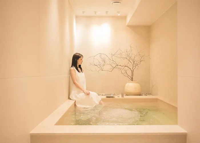 희희喜喜, 서면역 도보 2분, 침대7개,16명 단체숙소,자쿠지,3박이상 픽업, 5박이상 픽드랍서비스